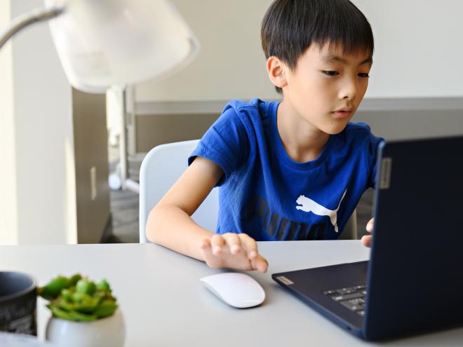 Student attending an online workshop organised by the CEMC